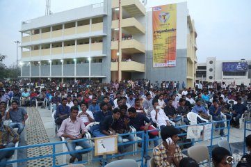 Seethamma Andaalu Raamayya Sithraalu Platinum Disc Function